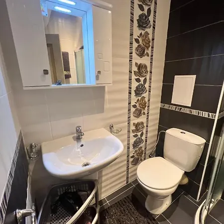 Studio Flora Beach Apartment *